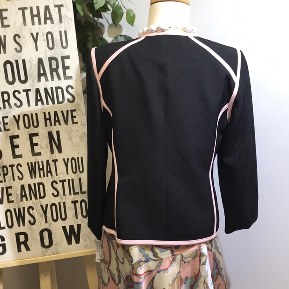 Jones Studio jacket. - Picture 5 of 8